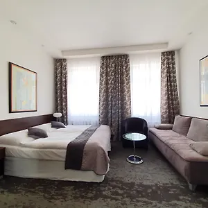 Royal Plaza Hotel Prague